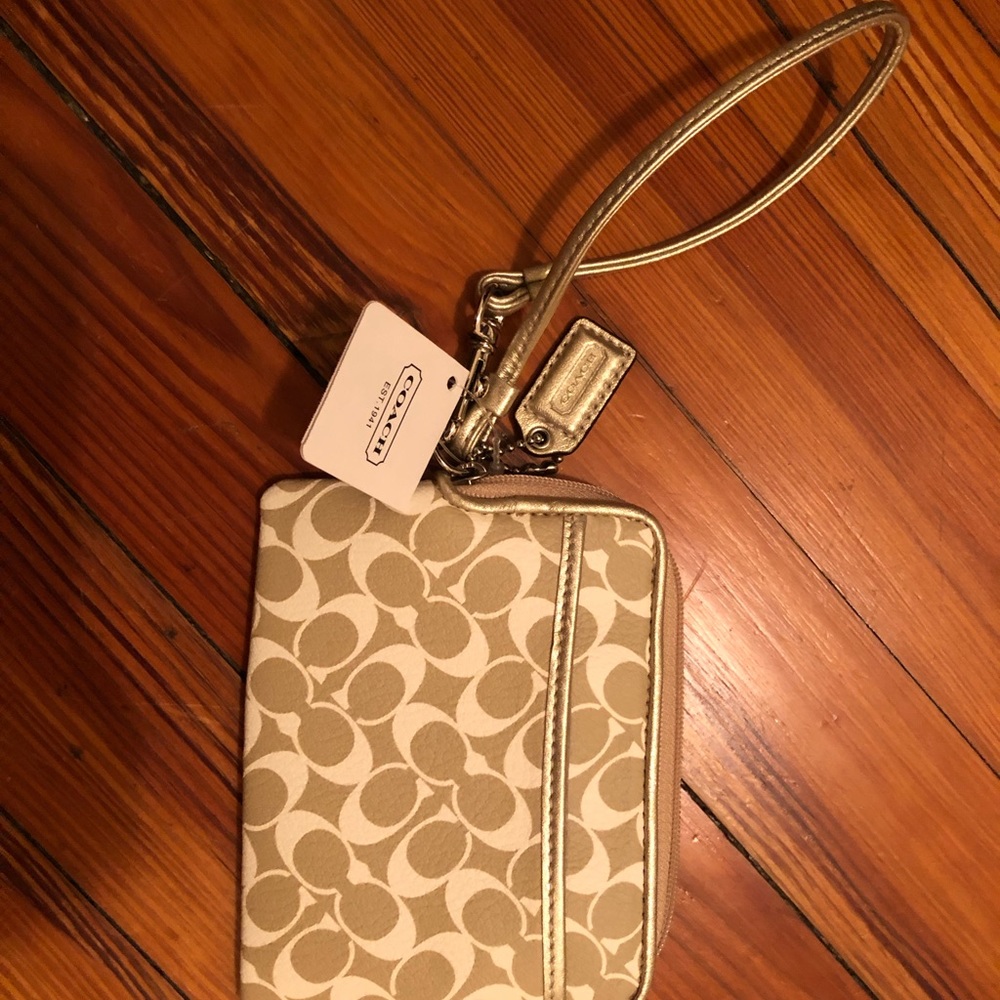 Coach wristlet. Brand new never used